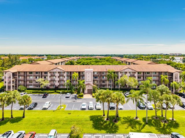 1651 Sw 127th Avenue Sw #105a, Pembroke Pines
