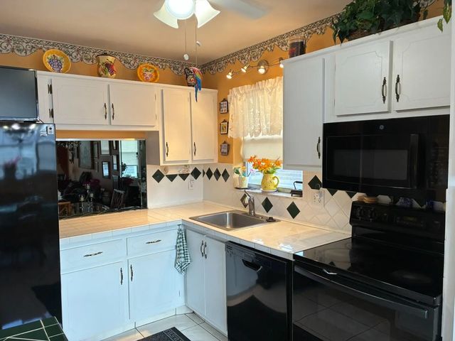 3 of 37 - 8350 Sands Point Boulevard #e310, Tamarac, FL