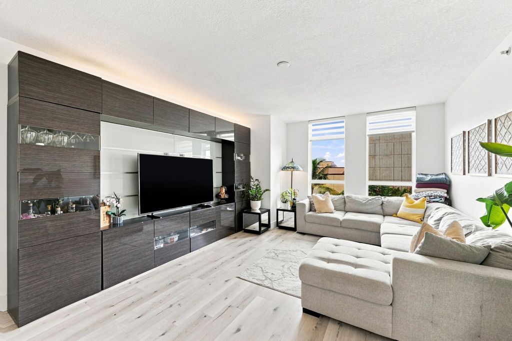 610 W Las Olas Boulevard #416n, Fort Lauderdale