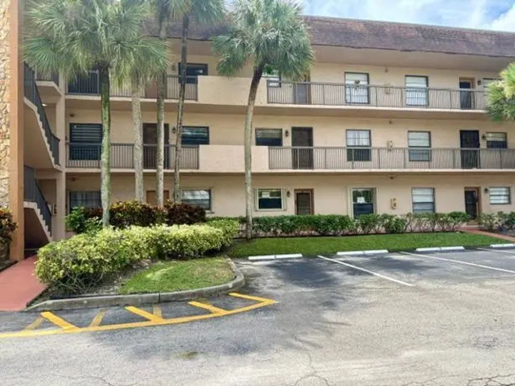 6095 N Sabal Palm Boulevard #308, Tamarac