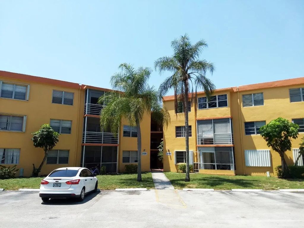 4394 Nw 9th #22-3c, Deerfield Beach