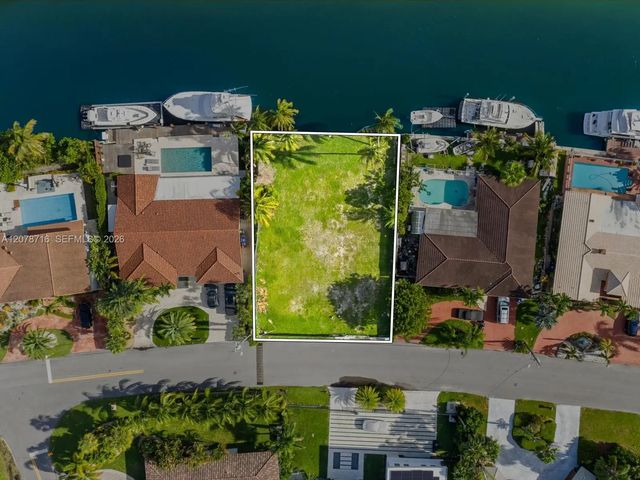 3030 Ne 164th Street, North Miami Beach