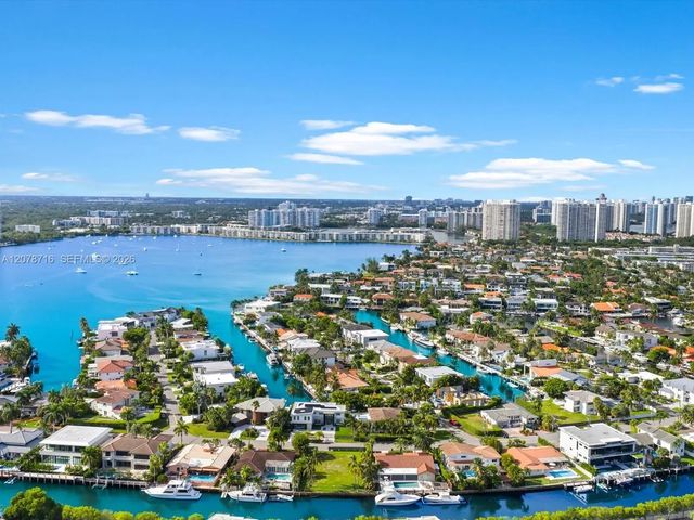 3 of 7 - 3030 Ne 164th Street, North Miami Beach, FL