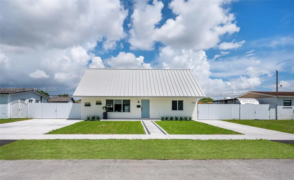 9361 Sw 27th Street, Miami