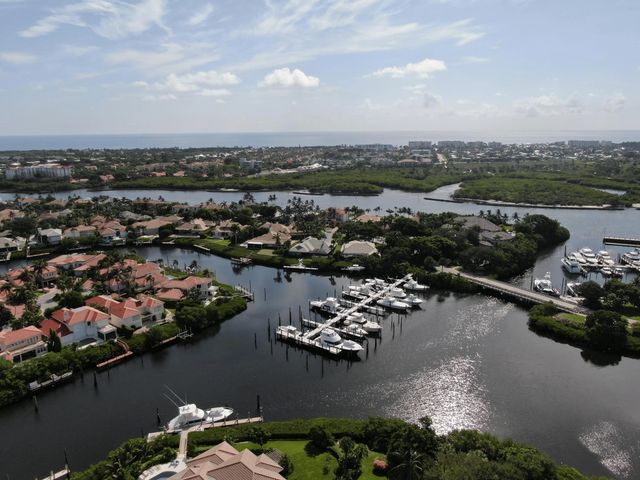 4 of 8 - 3232 Casseekey Island Road, Jupiter, FL
