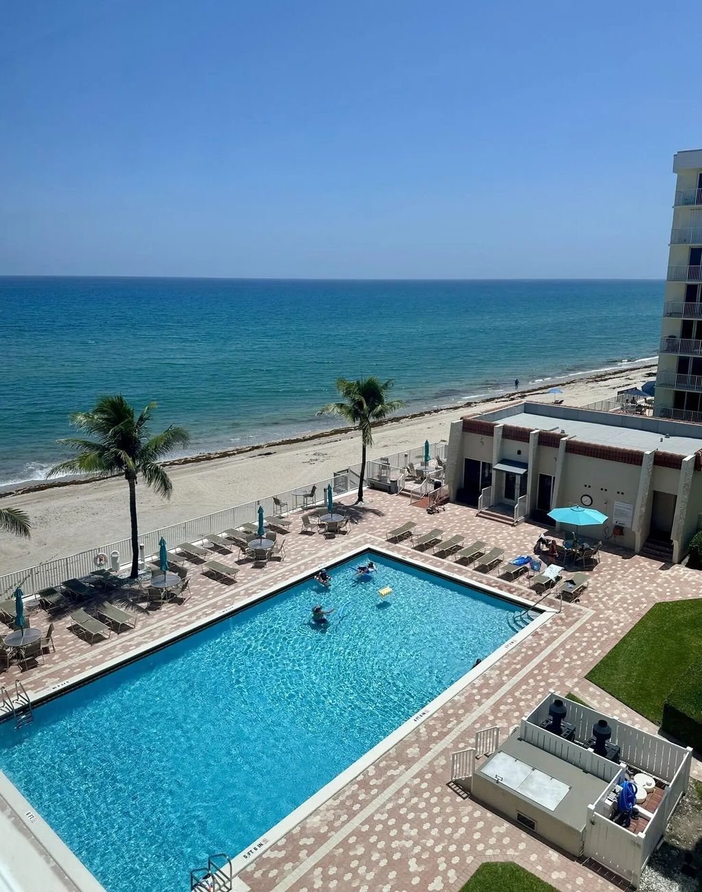 3520 S Ocean Boulevard #f501, South Palm Beach