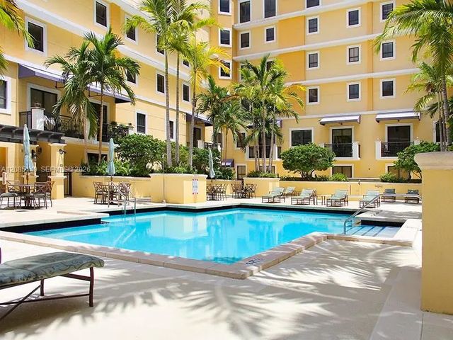 5 of 5 - 8395 Sw 73rd Avenue #309, Miami, FL