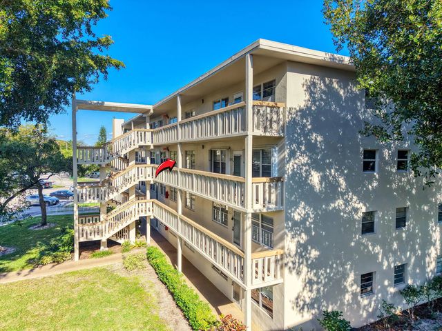 3 of 40 - 3002 Ventnor #g, Deerfield Beach, FL
