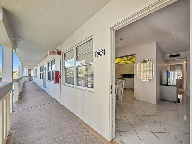 4 of 40 - 3002 Ventnor #g, Deerfield Beach, FL