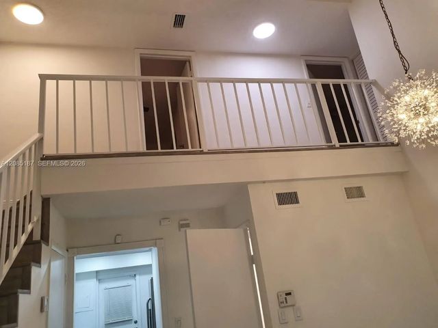 5 of 13 - 3551 Nw 95th Terrace #303, Sunrise, FL