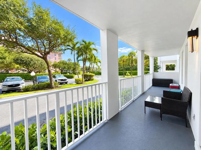 3 of 43 - 950 Ponce De Leon Road #104, Boca Raton, FL