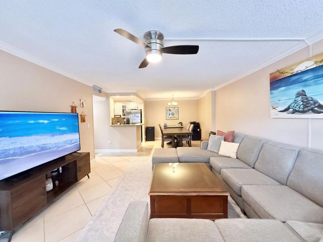 4 of 43 - 950 Ponce De Leon Road #104, Boca Raton, FL