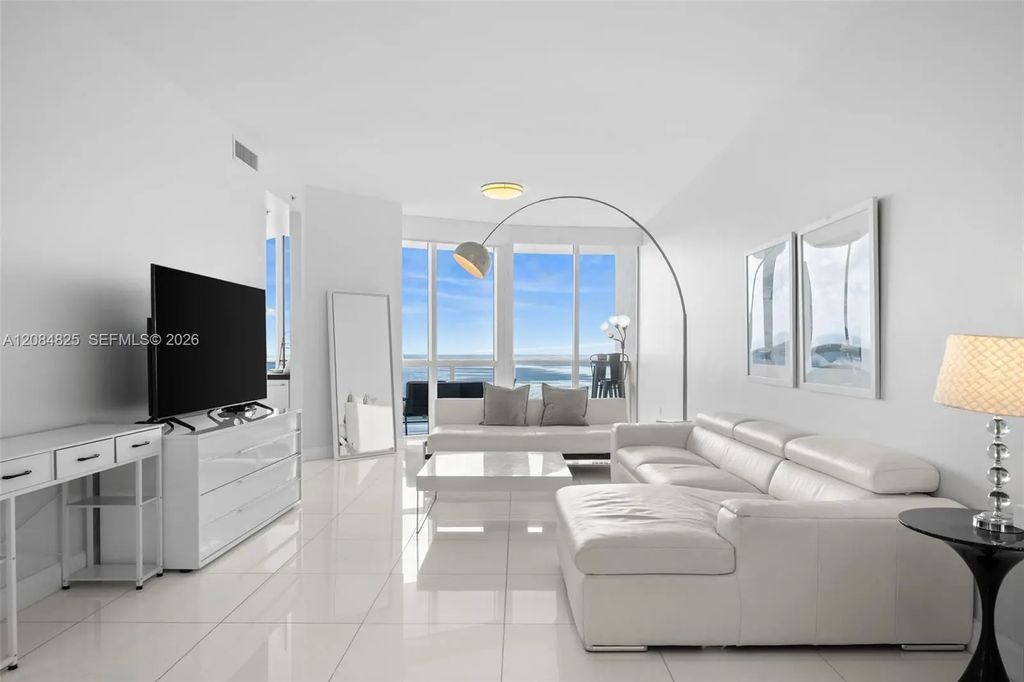 18201 Collins Avenue #4709, Sunny Isles Beach