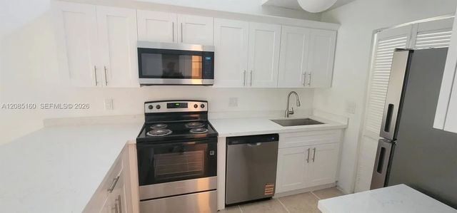 5 of 10 - 6948 Sw 36th Court #16-z, Miramar, FL
