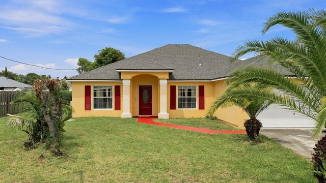 4 of 57 - 491 Sw Namoit Place, Port St. Lucie, FL