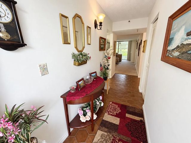 2 of 31 - 4570 Nw 18th Avenue #206, Deerfield Beach, FL