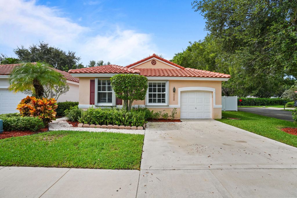 15298 Sw 49th Street, Davie