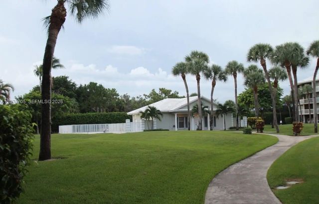 4 of 18 - 2621 Village Boulevard #205, West Palm Beach, FL