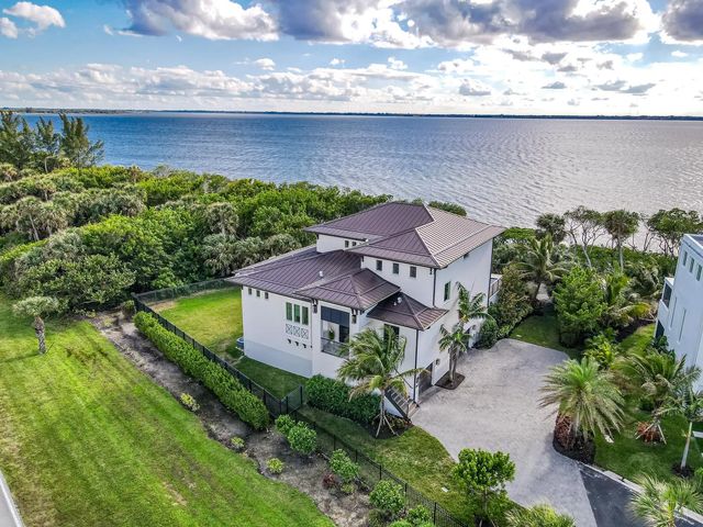 2 of 51 - 7683 Pelican Pointe Drive, Jensen Beach, FL
