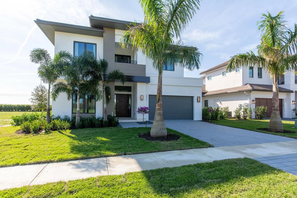 3032 Blue Cypress Lane, Wellington