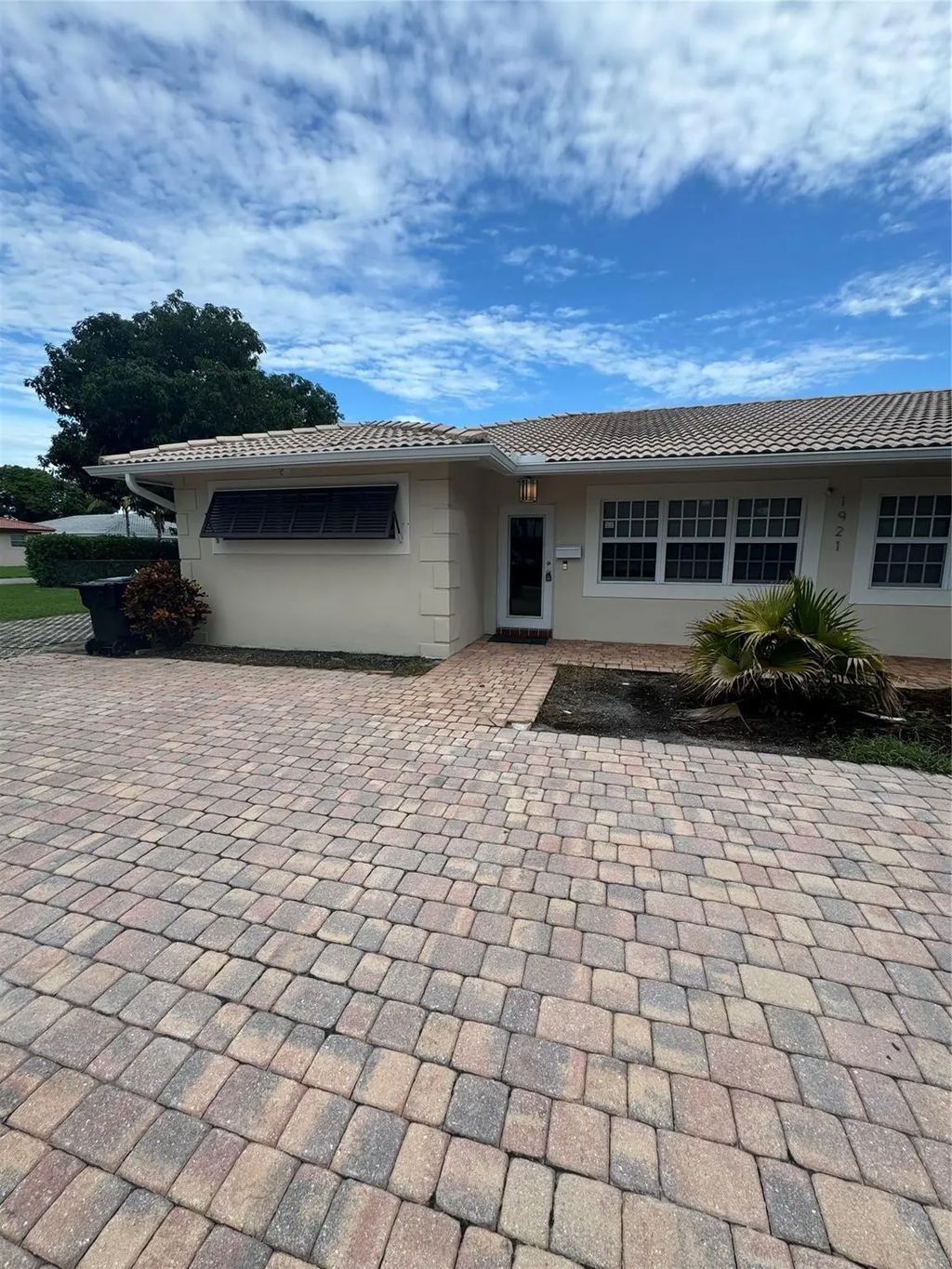 1921 Ne 29th Street, Lighthouse Point
