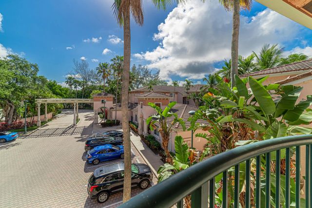 5 of 39 - 2009 Se 10th Avenue #309, Fort Lauderdale, FL