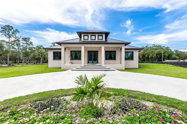 3 of 51 - 300 Montura Avenue, Clewiston, FL