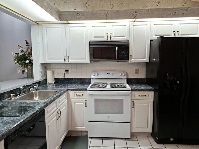 4 of 38 - 5798 Brook Bound Lane, Boynton Beach, FL