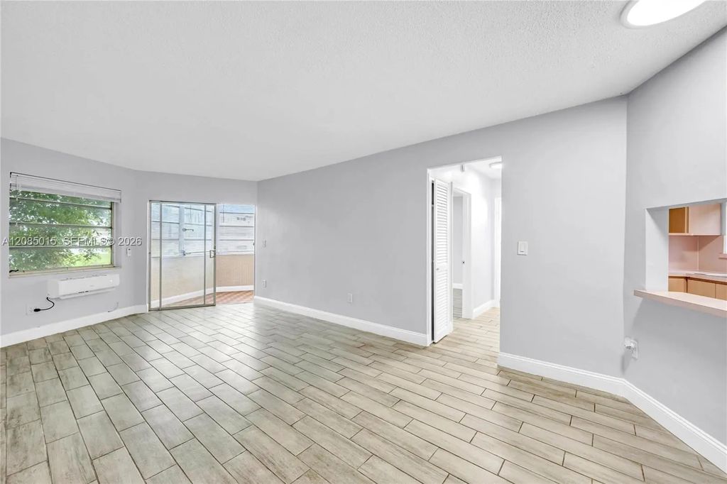 1631 Ne Miami Gardens Drive #133, Miami