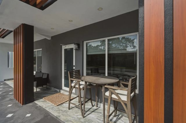 4 of 32 - 1137 Se 6th Terrace #1-8, Fort Lauderdale, FL