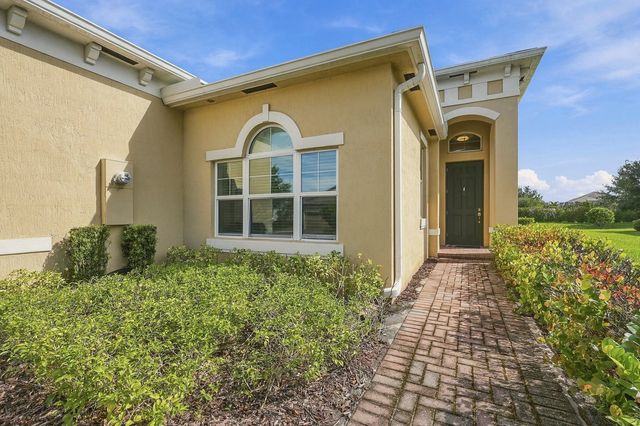 4 of 44 - 12796 Sw Lake Fern Circle, Port St. Lucie, FL