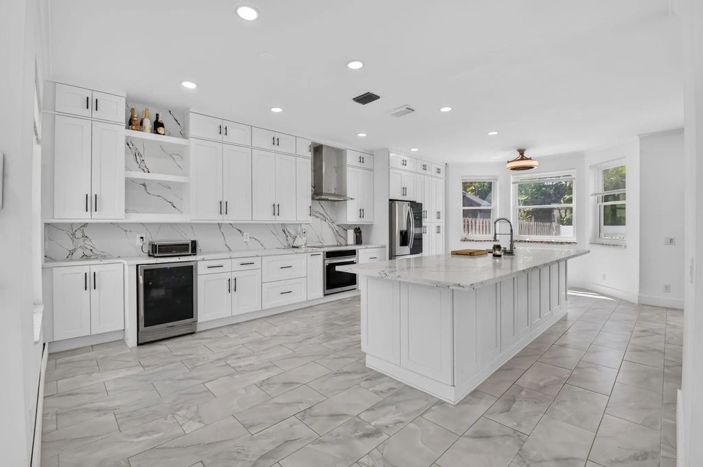 7001 Chesapeake Circle, Boynton Beach
