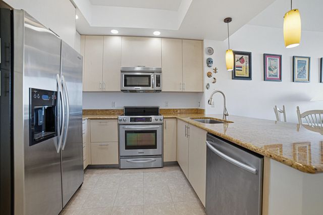 3 of 12 - 315 Ne 3rd Avenue #1509, Fort Lauderdale, FL