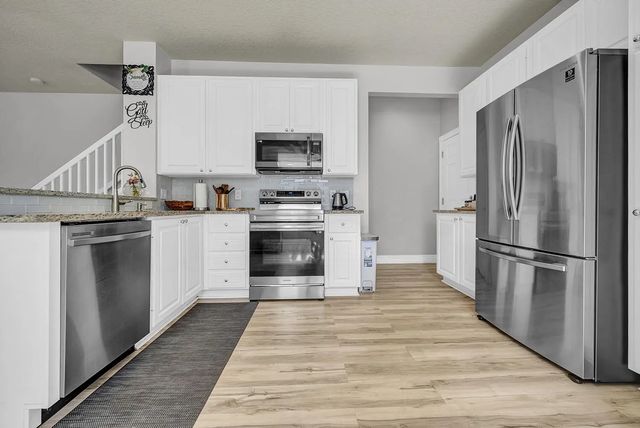 3 of 44 - 1106 Pinewood Lake Court, Greenacres, FL