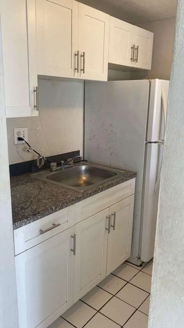 4 of 21 - 50 Nw 204th Street #8, Miami Gardens, FL