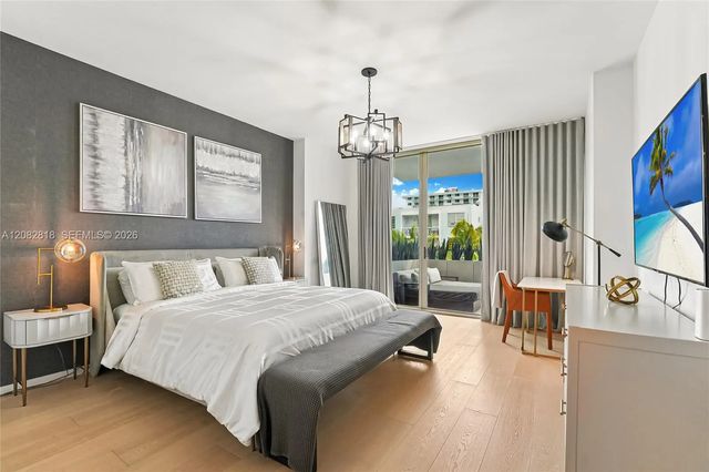 5 of 25 - 300 Collins Avenue #3a, Miami Beach, FL