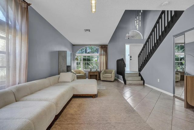 5 of 43 - 7835 Rockport Circle, Lake Worth, FL