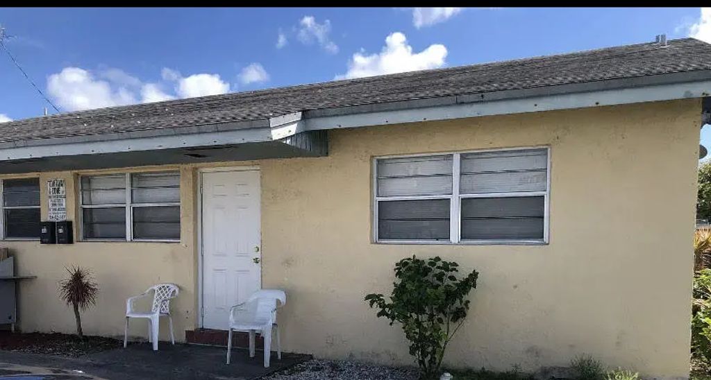 403 Nw 2nd Street, Hallandale Beach