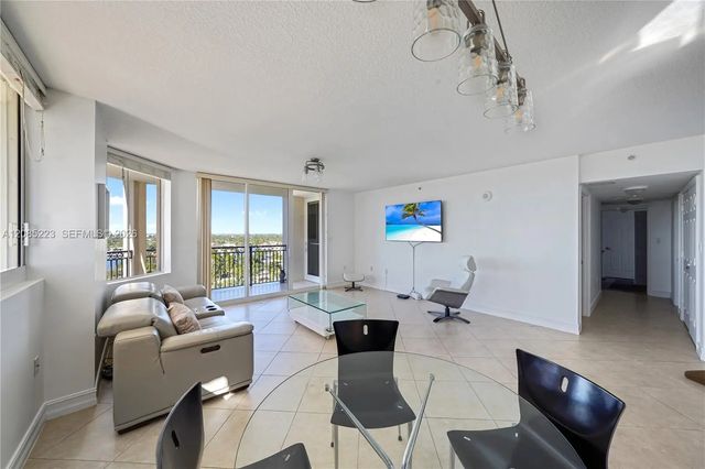3 of 61 - 2001 N Ocean Boulevard #1002 S, Fort Lauderdale, FL
