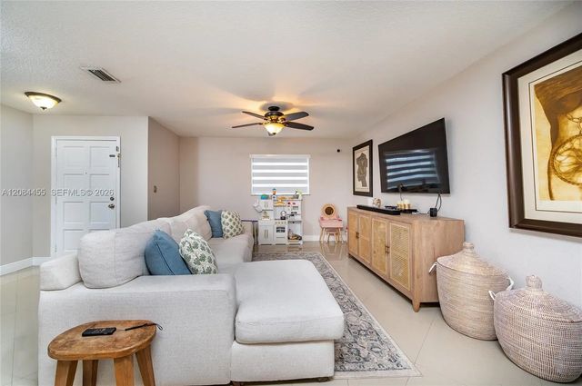 4 of 30 - 13491 Sw 62nd Street #2-3, Miami, FL