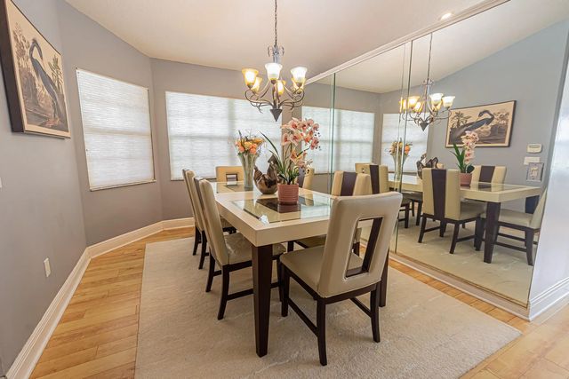 2 of 30 - 463 Sw Jefferson Circle, Port St. Lucie, FL
