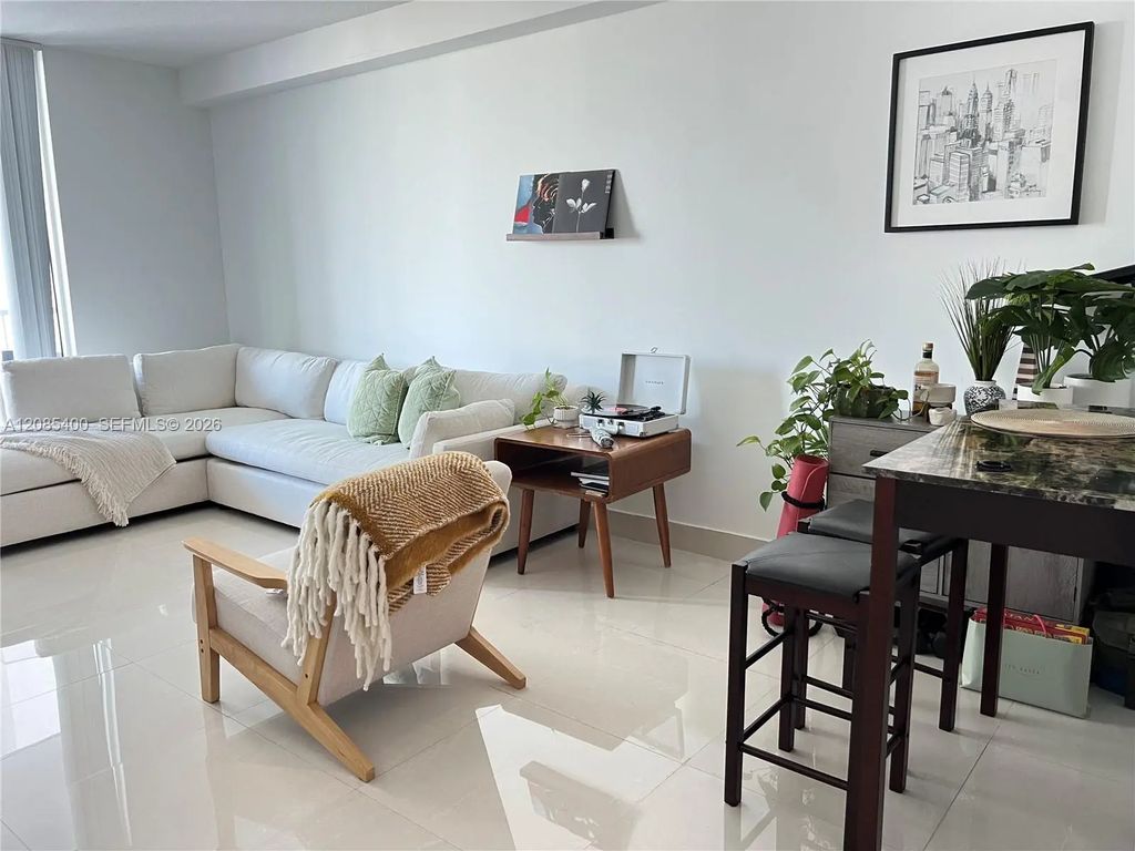 1250 S Miami Avenue #1113, Miami