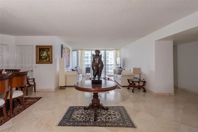 4 of 61 - 16711 Collins Avenue #1704, Sunny Isles Beach, FL