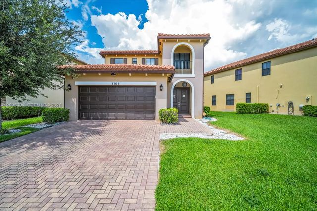 4 of 39 - 5104 Nw 47th Street, Tamarac, FL
