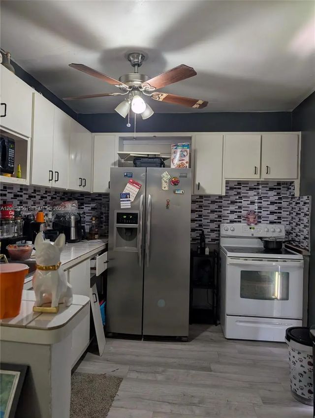 5 of 15 - 11339 Peachtree Drive, Miami, FL