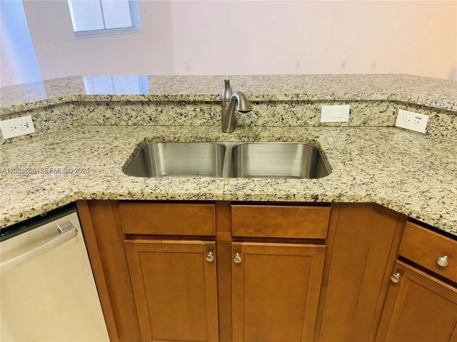 2 of 16 - 8960 Nw 97th Avenue #205, Doral, FL