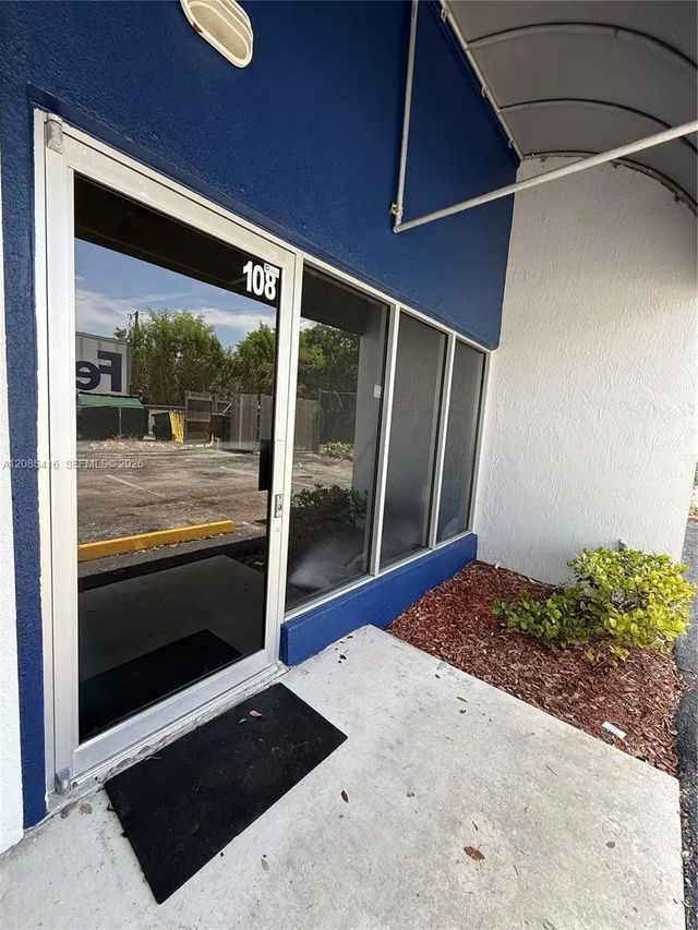 4 of 5 - 12100 Sw 132nd Court #108-a, Miami, FL
