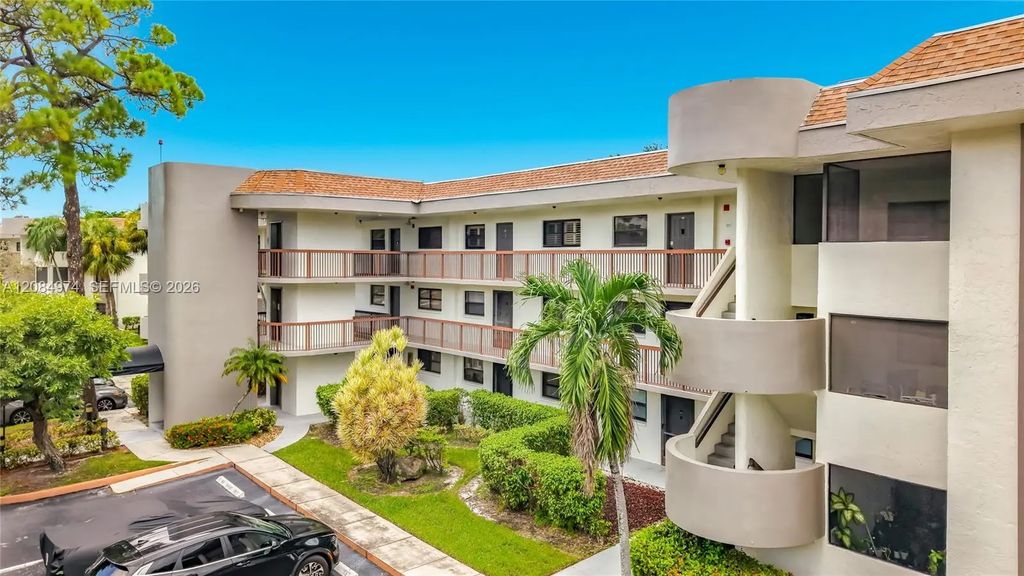 7547 Nw 79th Avenue #312, Tamarac