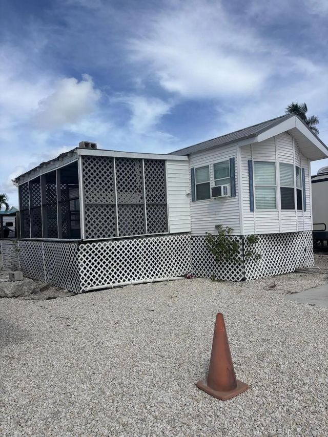 4 of 29 - 36 E 2nd Street #p4, Key Largo, FL