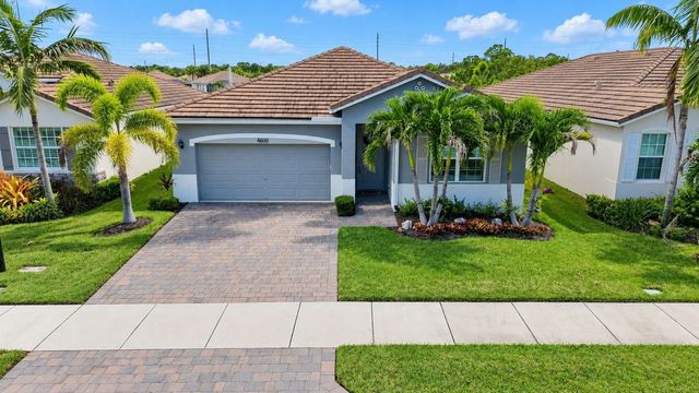 3 of 17 - 4600 Nw Exchange Avenue, Jensen Beach, FL